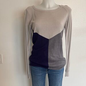 Stylish Women's Colorblock Sweater